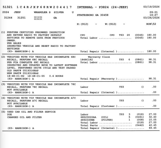 Used 2024 Jeep Wrangler Unlimited Sahara w/ Technology Group image 18