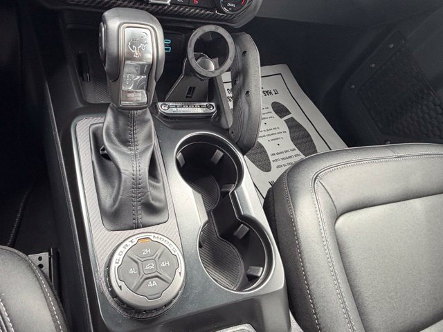 Used 2025 Ford Bronco Badlands AWD/4WD image 23