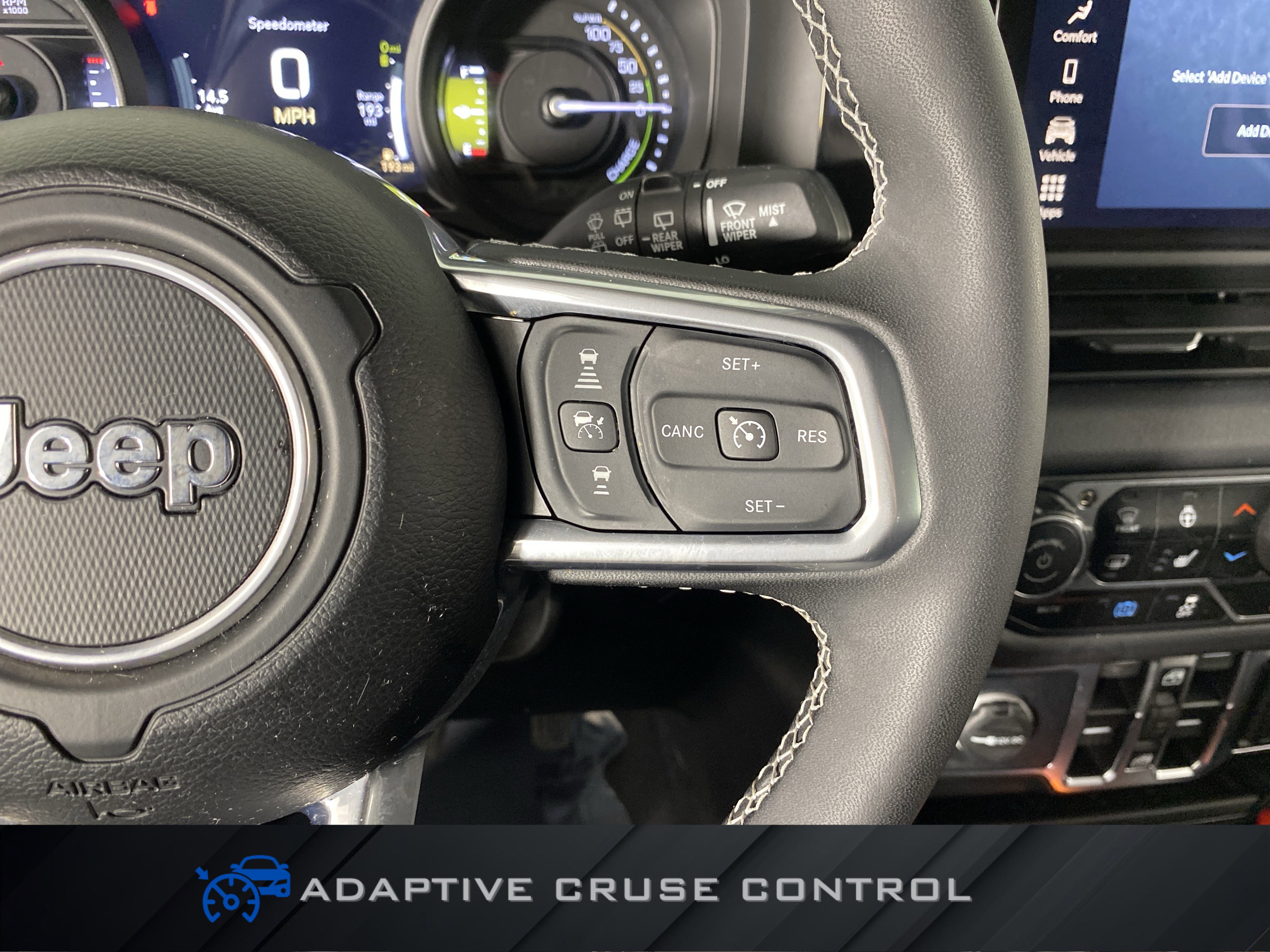 Used 2025 Jeep Wrangler Sahara w/ Safety Group image 24