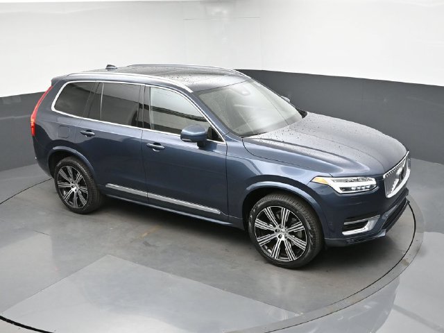 Used 2024 Volvo XC90 B5 Plus w/ Protection Package AWD/4WD image 43
