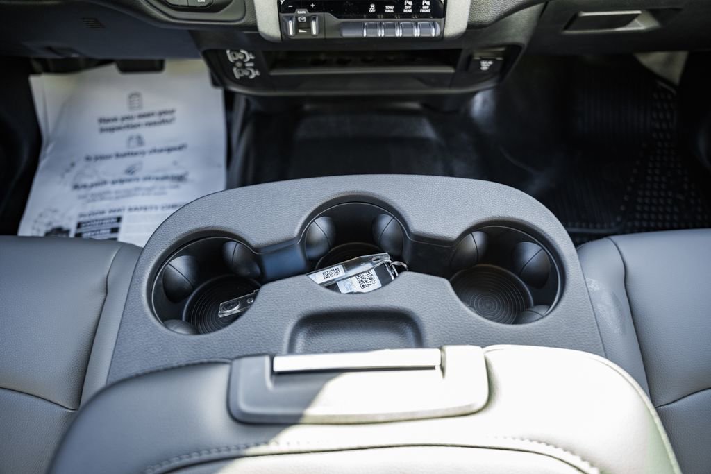 New 2026 RAM 2500 Tradesman w/ Chrome Appearance Group image 31