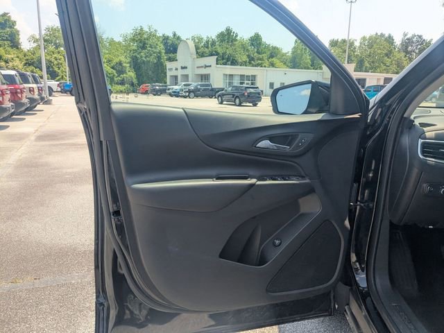 Used 2024 Chevrolet Equinox LT FWD image 11