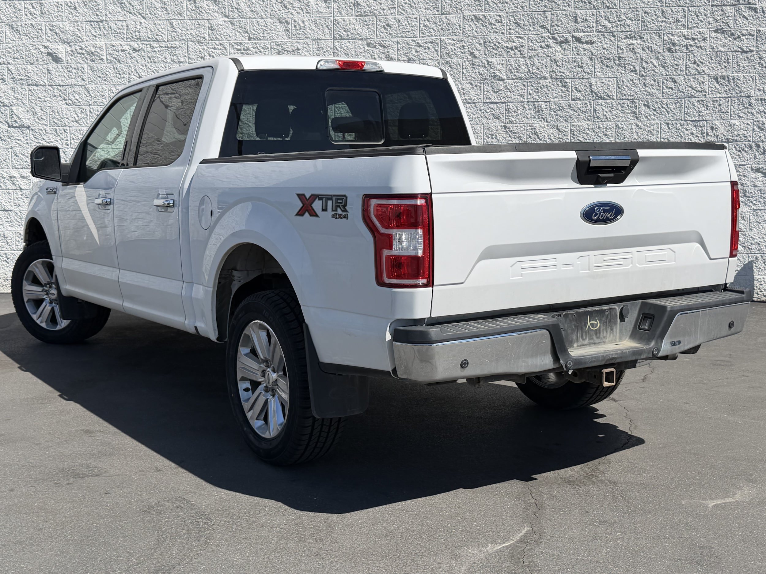 Used 2020 Ford F150 XLT w/ Equipment Group 302A Luxury AWD/4WD image 6