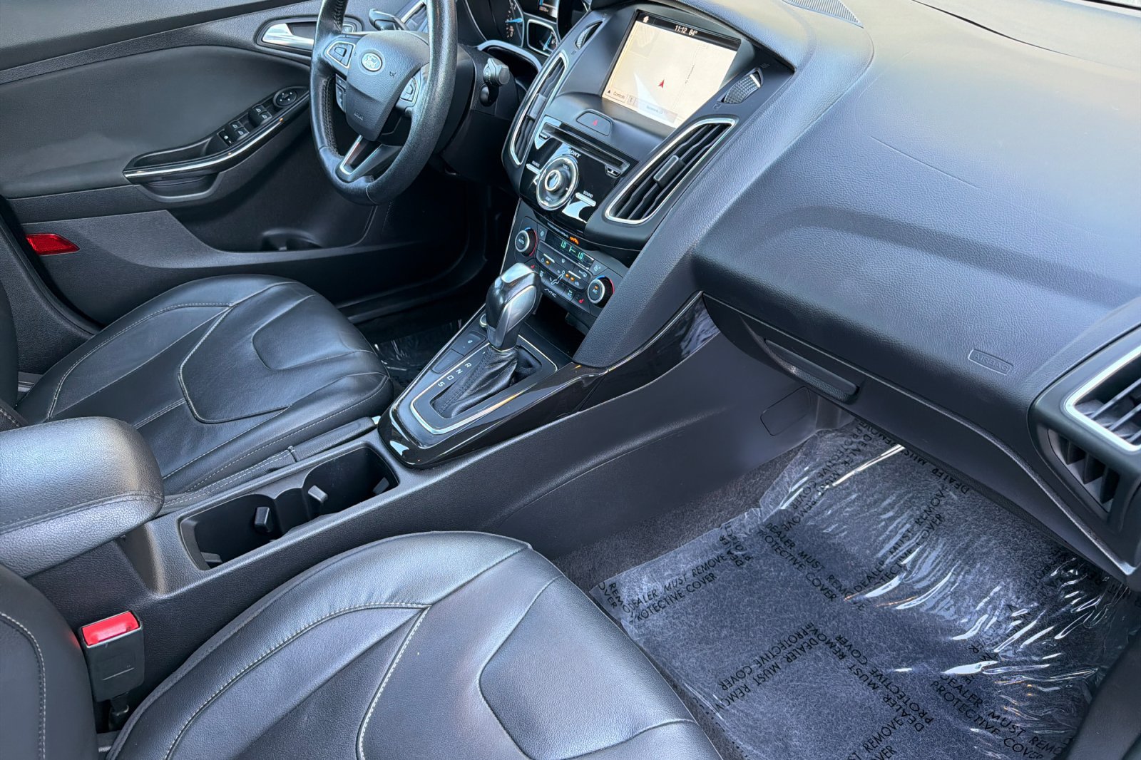 Used 2018 Ford Focus Titanium FWD image 19