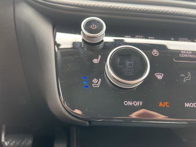 Used 2025 INFINITI QX60 Luxe w/ Vision Package image 18