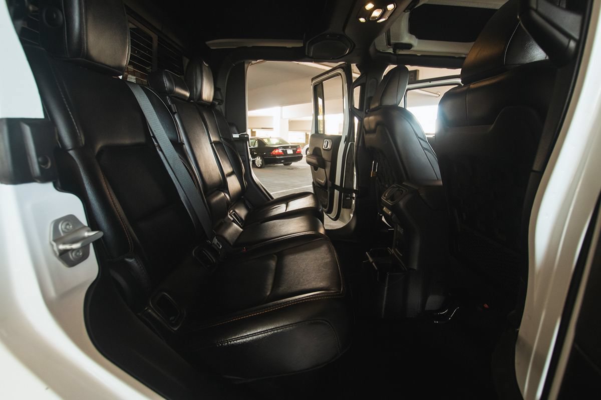 Used 2023 Jeep Gladiator Mojave w/ Cold Weather Group AWD/4WD image 35