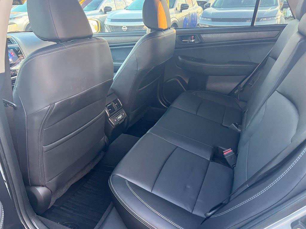 Used 2018 Subaru Outback 2.5i Limited AWD/4WD image 33