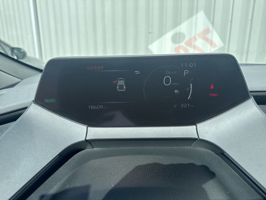 Used 2024 Toyota Prius XLE image 7