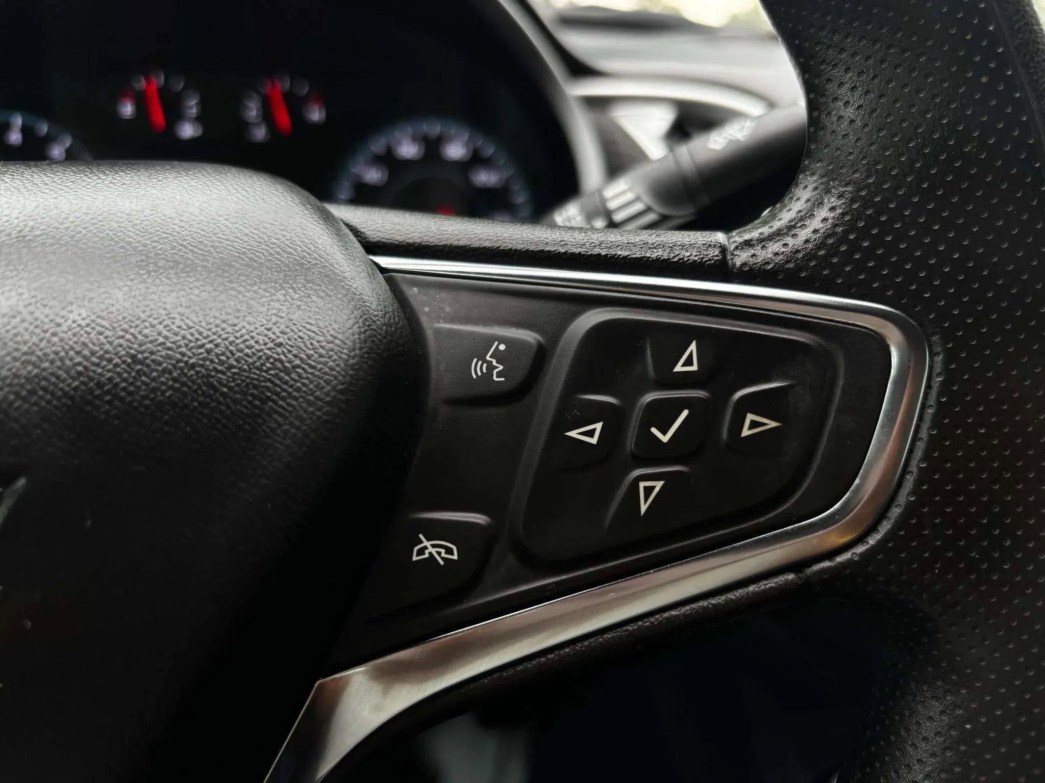 Used 2023 Chevrolet Malibu LT image 22