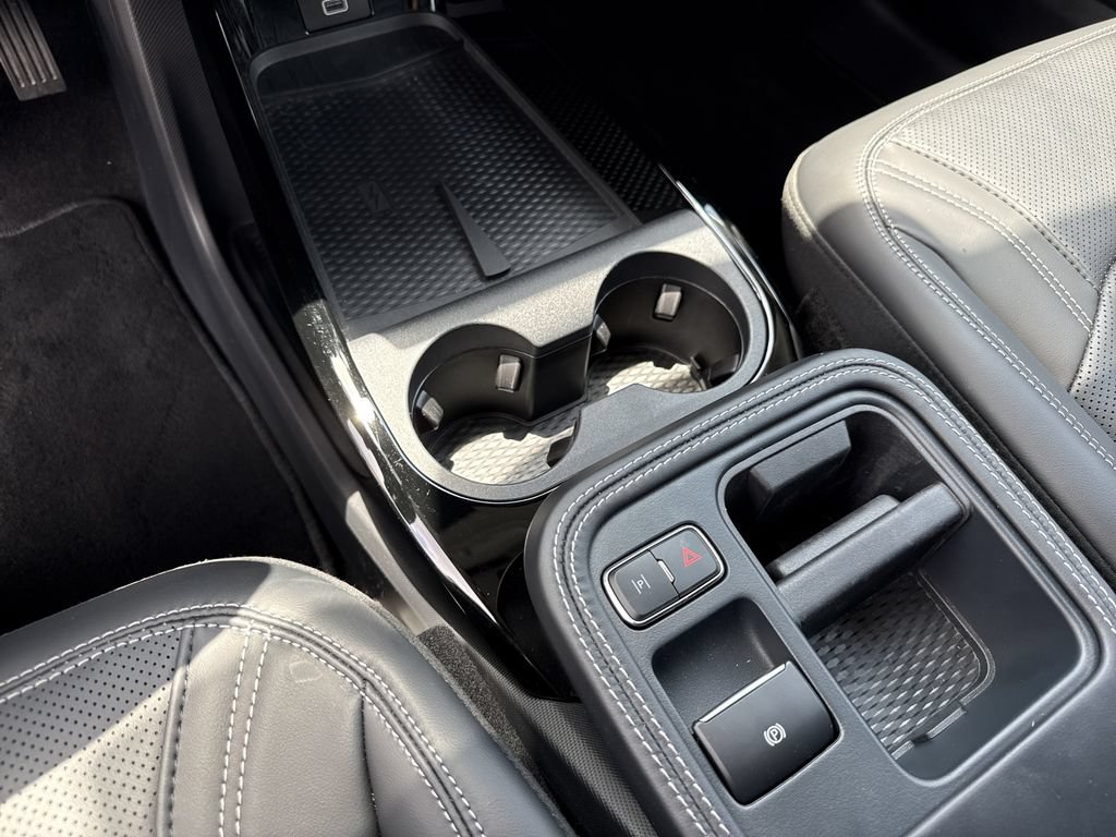 Used 2025 Ford Mustang Mach-E Premium AWD/4WD image 28