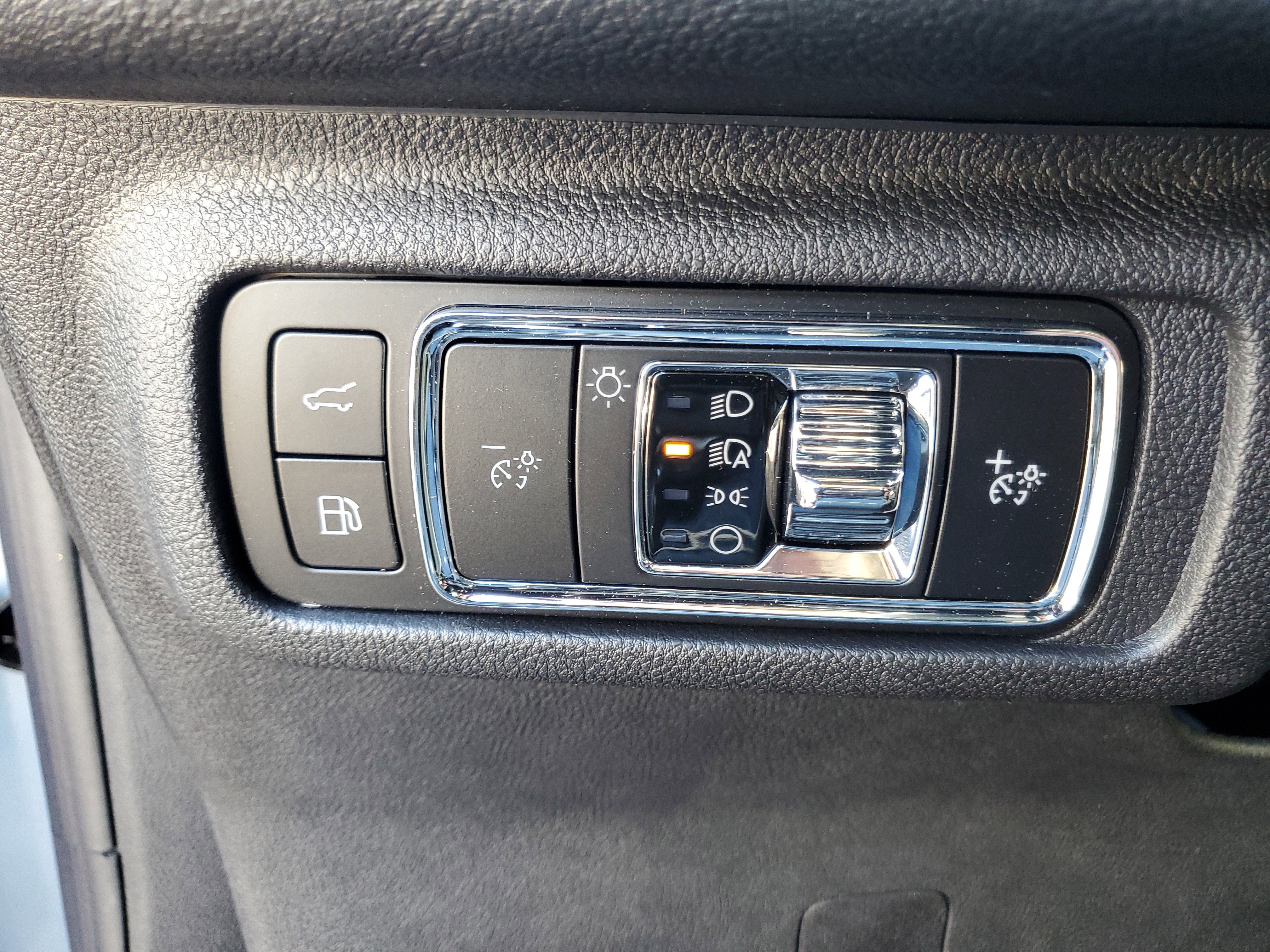 New 2025 Lincoln Corsair Grand Touring w/ Rear Removable Package Tray image 14