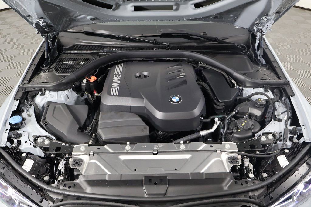 New 2026 BMW 330i Sedan w/ M Sport Package image 9
