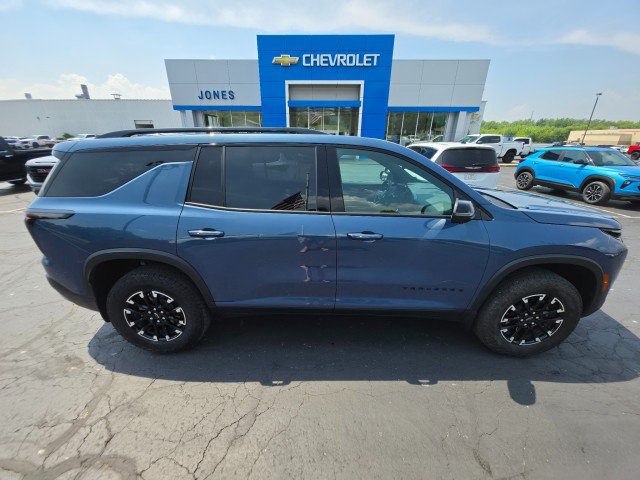 Used 2026 Chevrolet Traverse Z71 w/ Enhanced Driving Package AWD/4WD image 6