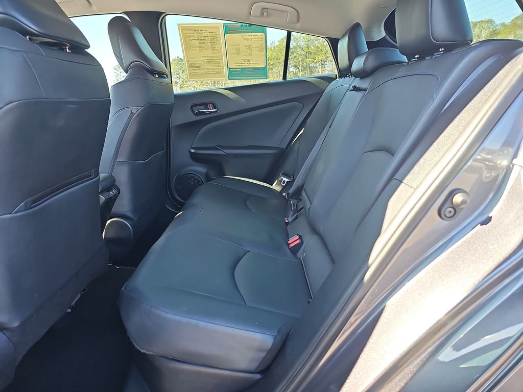 Used 2022 Toyota Prius Limited FWD image 15