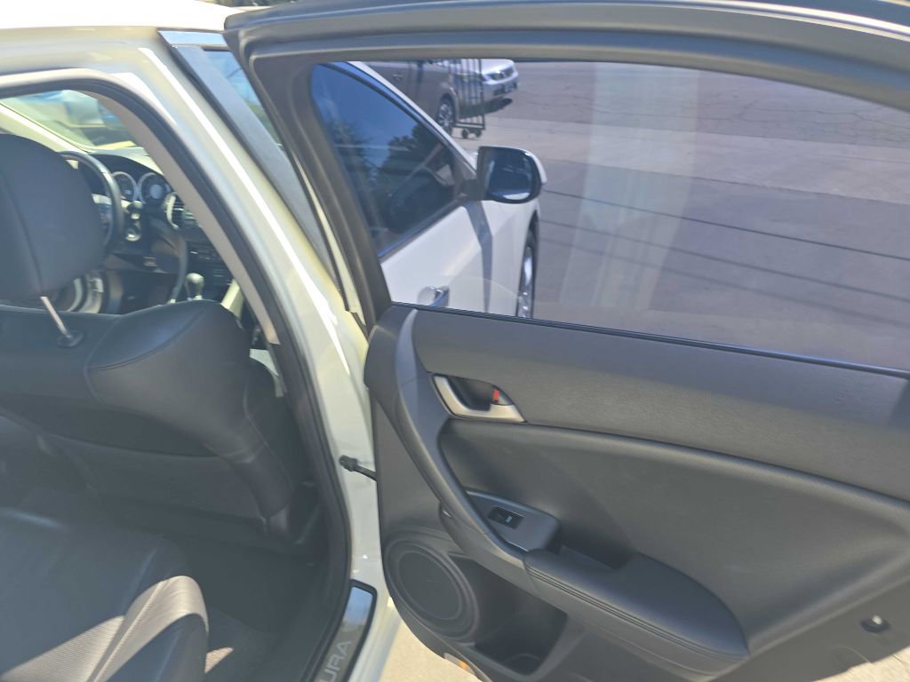 Used 2009 Acura TSX Sedan image 29