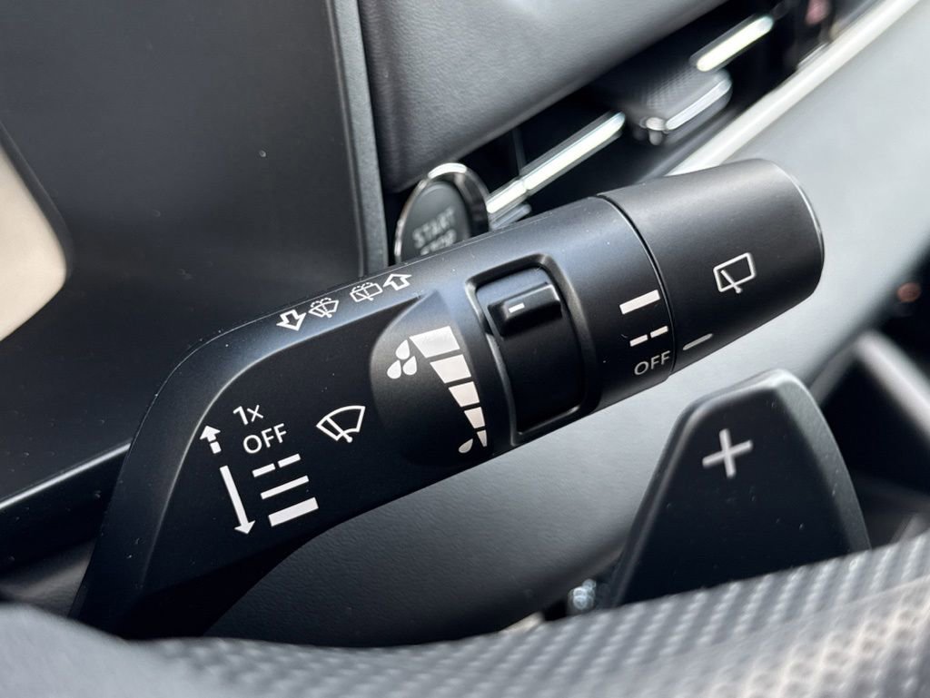 New 2026 Mitsubishi Outlander ES AWD/4WD image 16