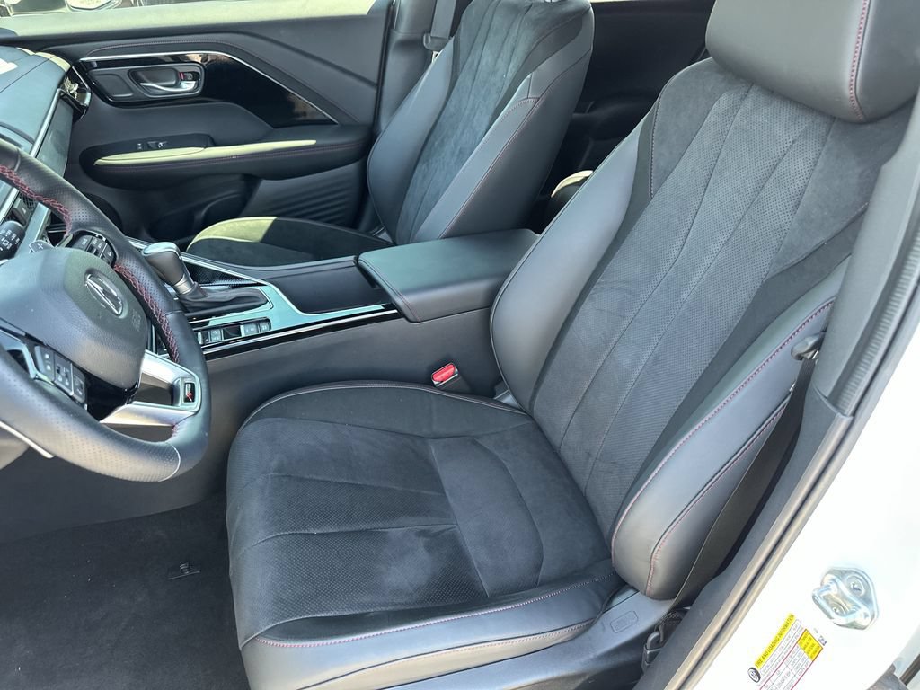 Used 2025 Acura ADX A-Spec AWD/4WD image 17