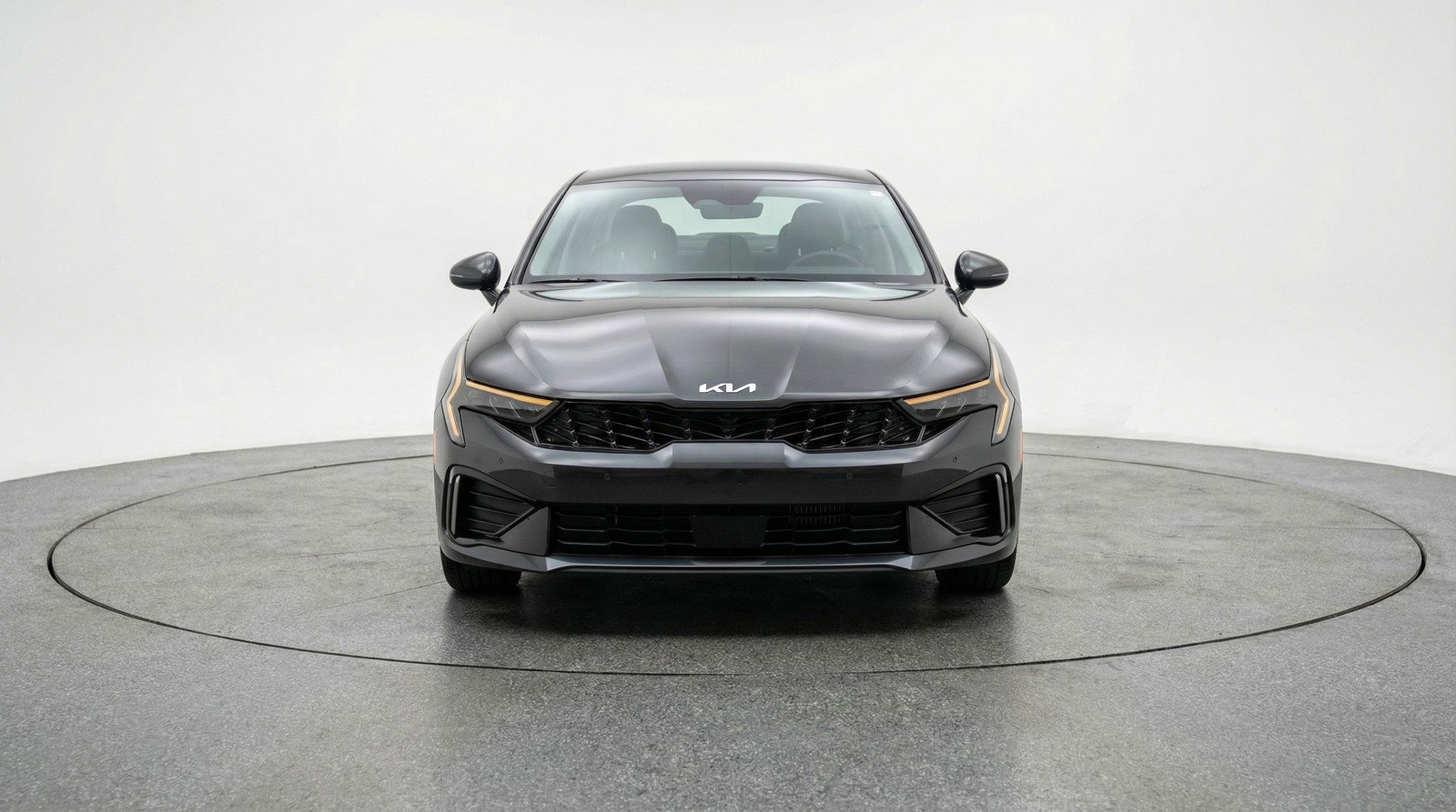 Used 2025 Kia K5 LXS FWD image 2