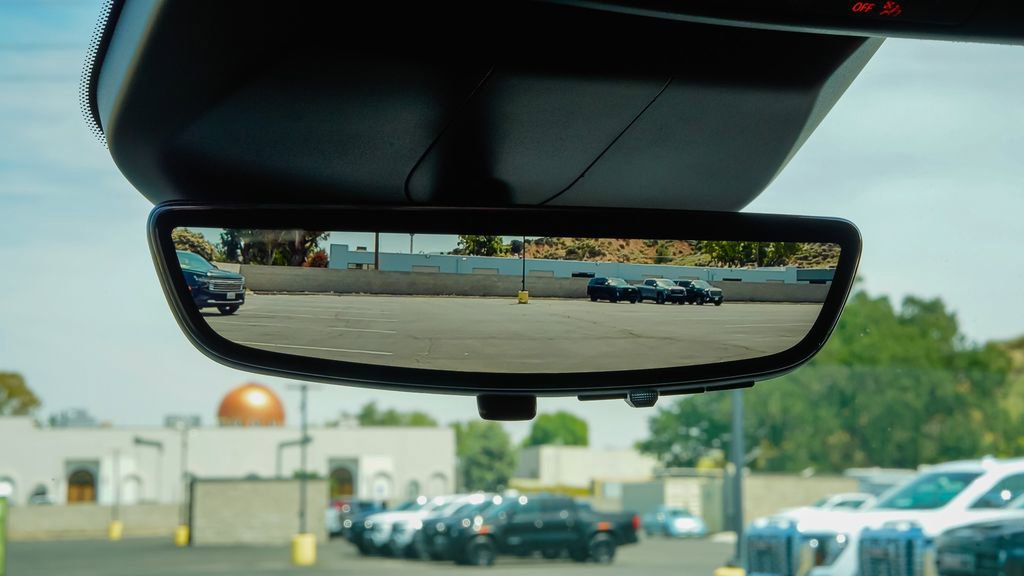 Used 2023 Cadillac Escalade Sport Platinum image 24