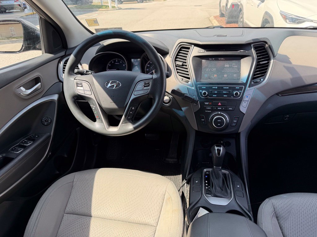 Used 2018 Hyundai Santa Fe Sport w/ 2.4L Value Package 02 AWD/4WD image 19
