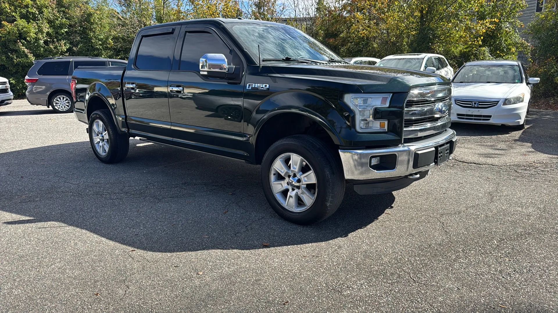 Used 2015 Ford F150 Lariat w/ Equipment Group 502A Luxury image 3