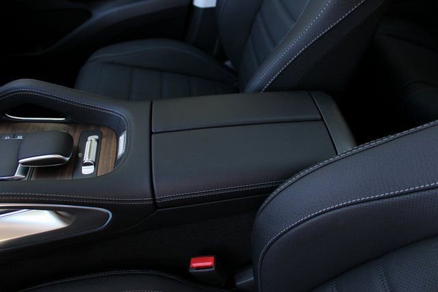 New 2026 Mercedes-Benz GLS 450 4MATIC image 32
