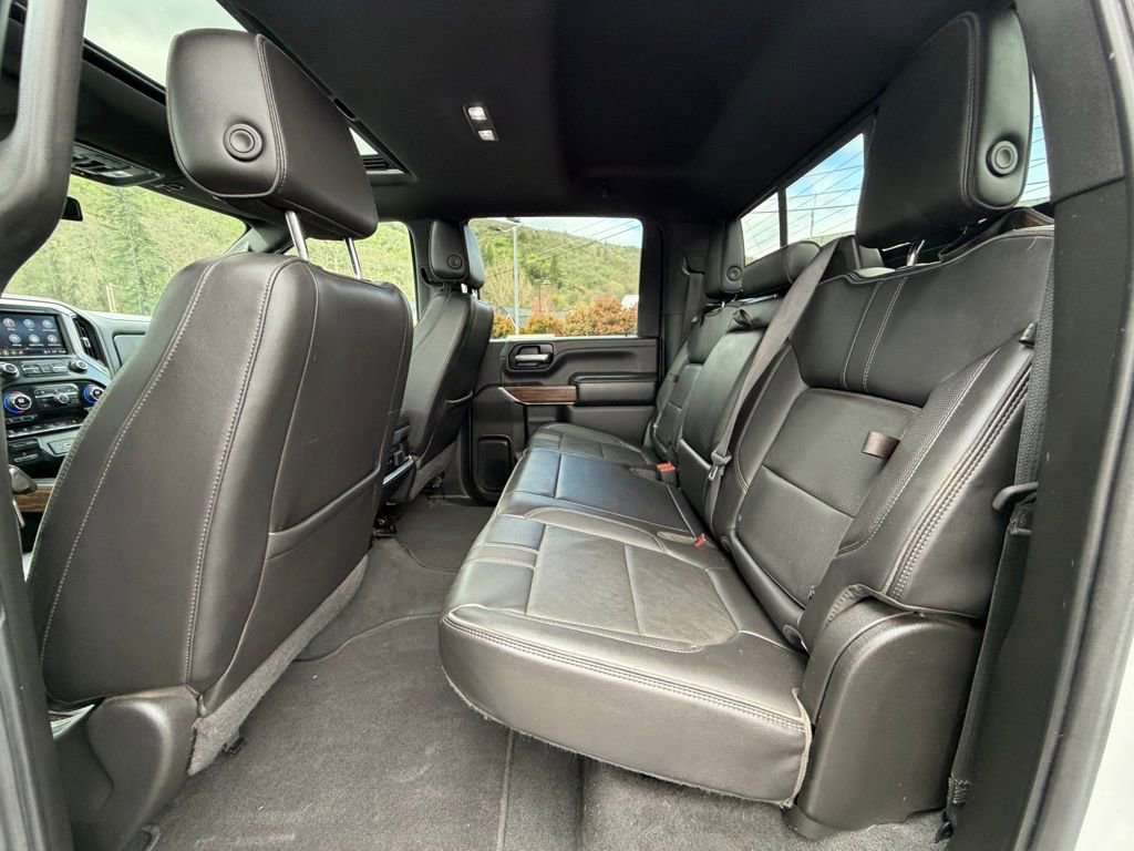 Used 2022 Chevrolet Silverado 3500 High Country w/ Safety Package II AWD/4WD image 12