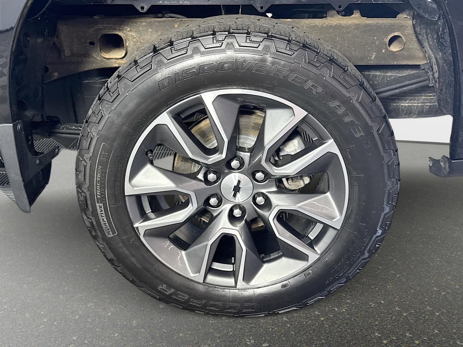 Used 2023 Chevrolet Silverado 1500 RST image 30