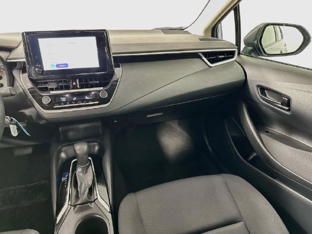 Used 2024 Toyota Corolla LE FWD image 24