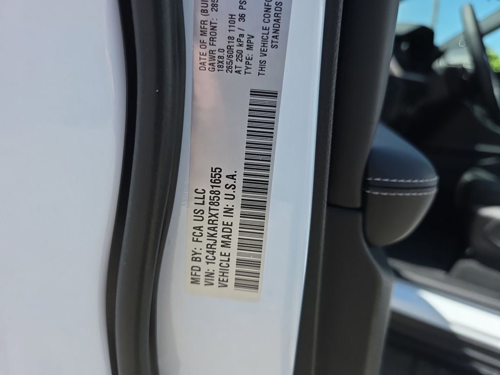New 2026 Jeep Grand Cherokee L 4WD image 37