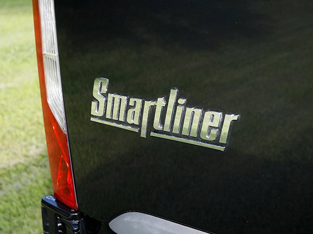 Used 2023 Mercedes-Benz Sprinter 3500 image 17