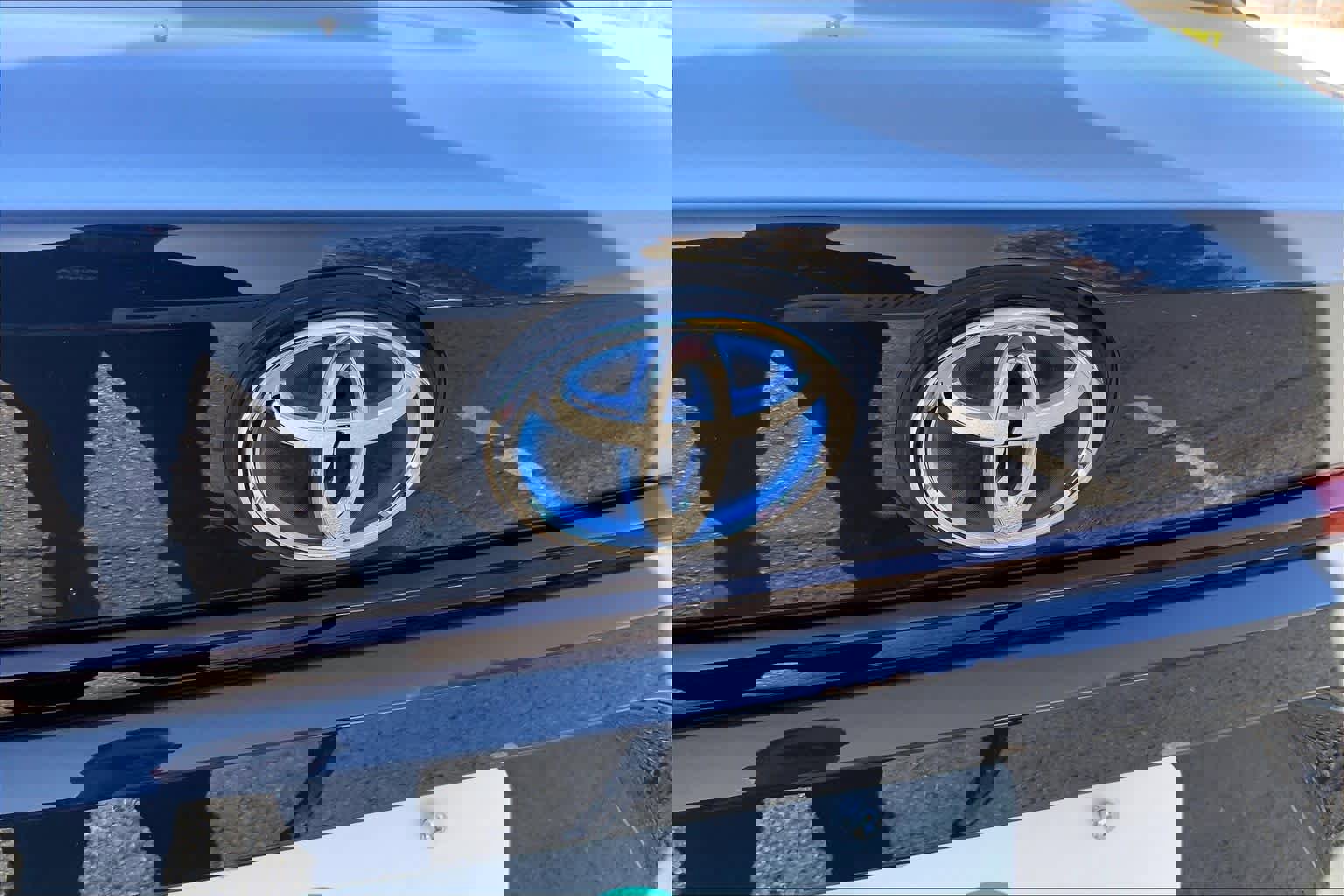 Certified 2025 Toyota Corolla LE image 31