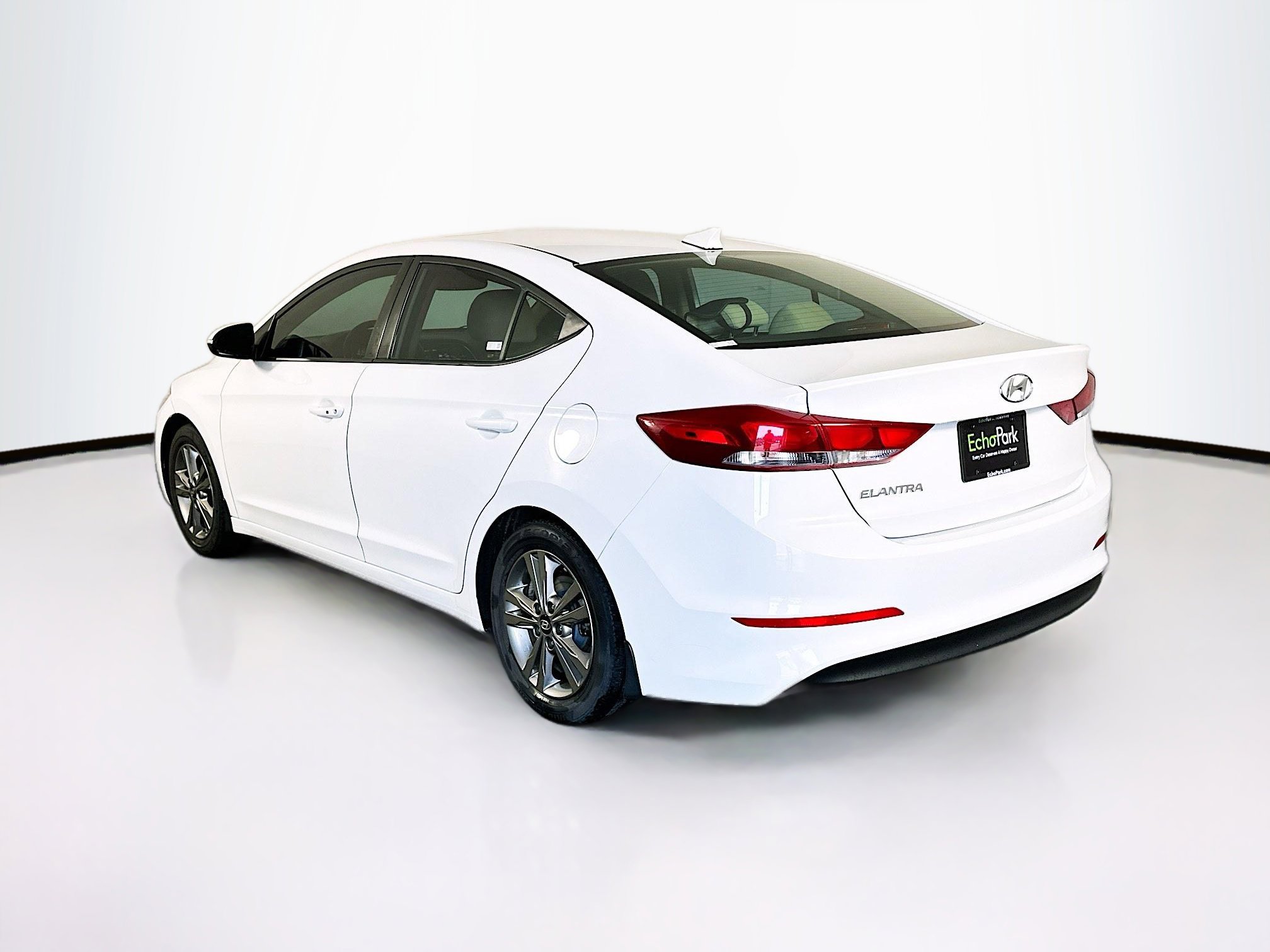 Used 2018 Hyundai Elantra Value Edition image 5