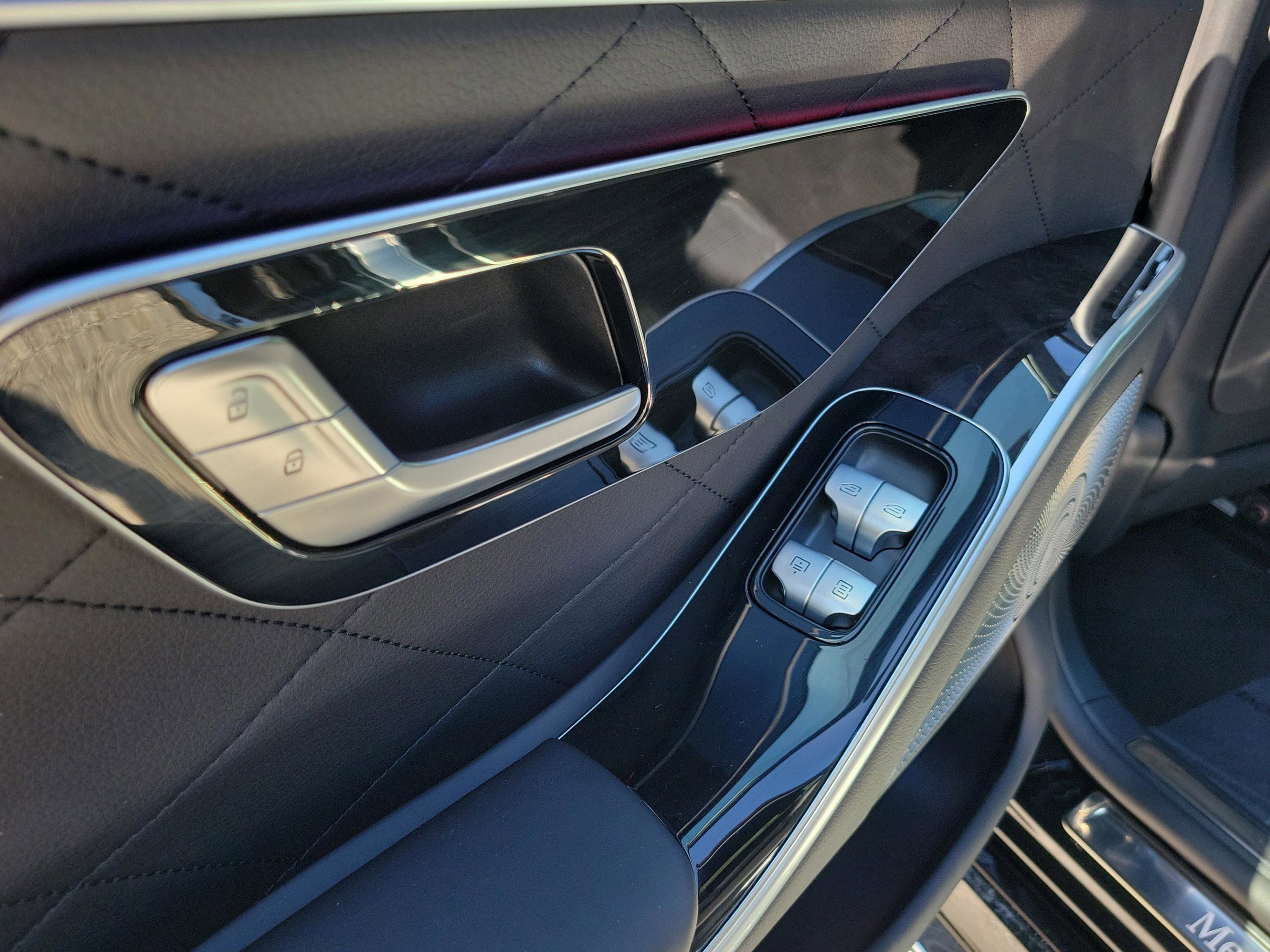 Certified 2026 Mercedes-Benz S 580e 4MATIC Sedan image 12