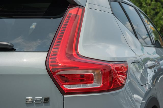 New 2026 Volvo XC40 B5 Ultra w/ Protection Package Premier AWD/4WD image 7