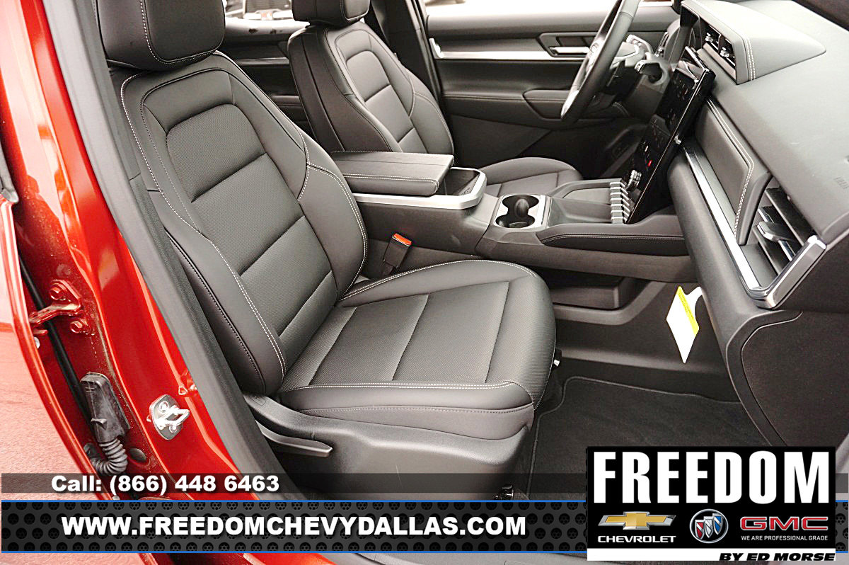New 2026 GMC Terrain Elevation w/ Elevation Premium Package FWD image 16