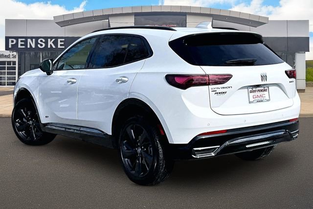 Certified 2025 Buick Envision Sport Touring image 12