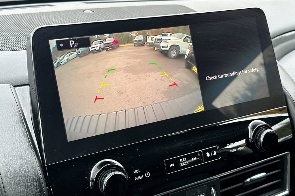 Used 2024 Nissan Armada SV w/ Cargo Package AWD/4WD image 20