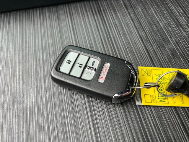 Used 2022 Honda Pilot TrailSport image 31