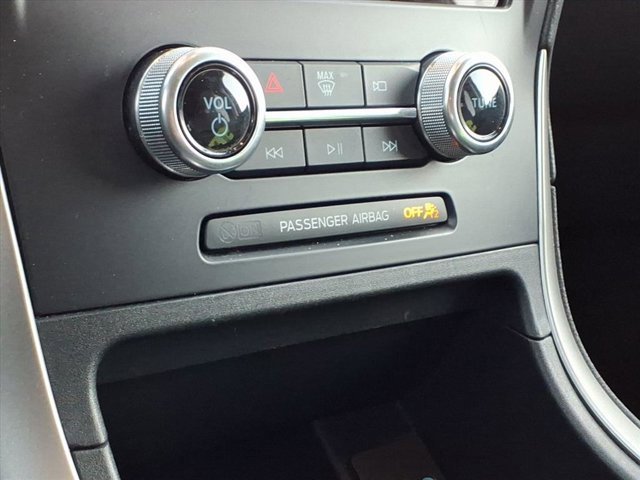 Used 2022 Ford Edge SEL w/ Convenience Package image 14