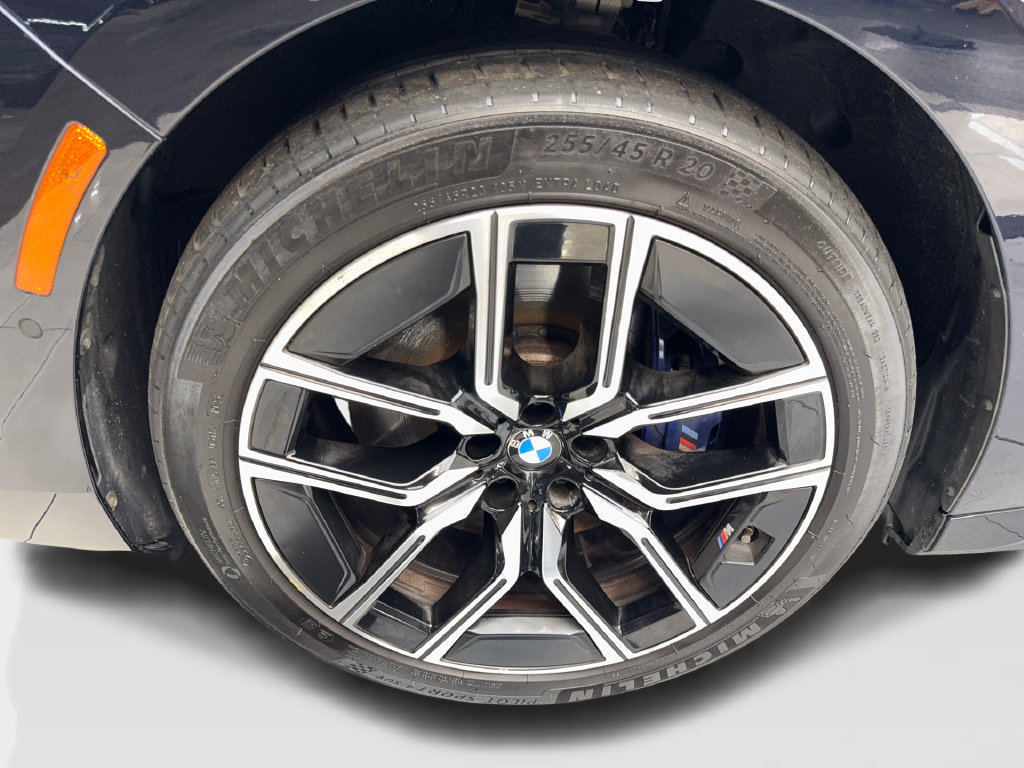 Used 2024 BMW i7 xDrive60 w/ Executive Package AWD/4WD image 77