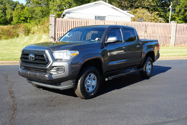 Used 2022 Toyota Tacoma SR w/ SR Convenience Package RWD image 3