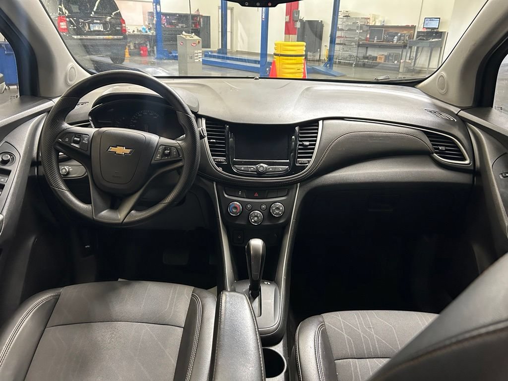 Used 2021 Chevrolet Trax LT AWD/4WD image 15