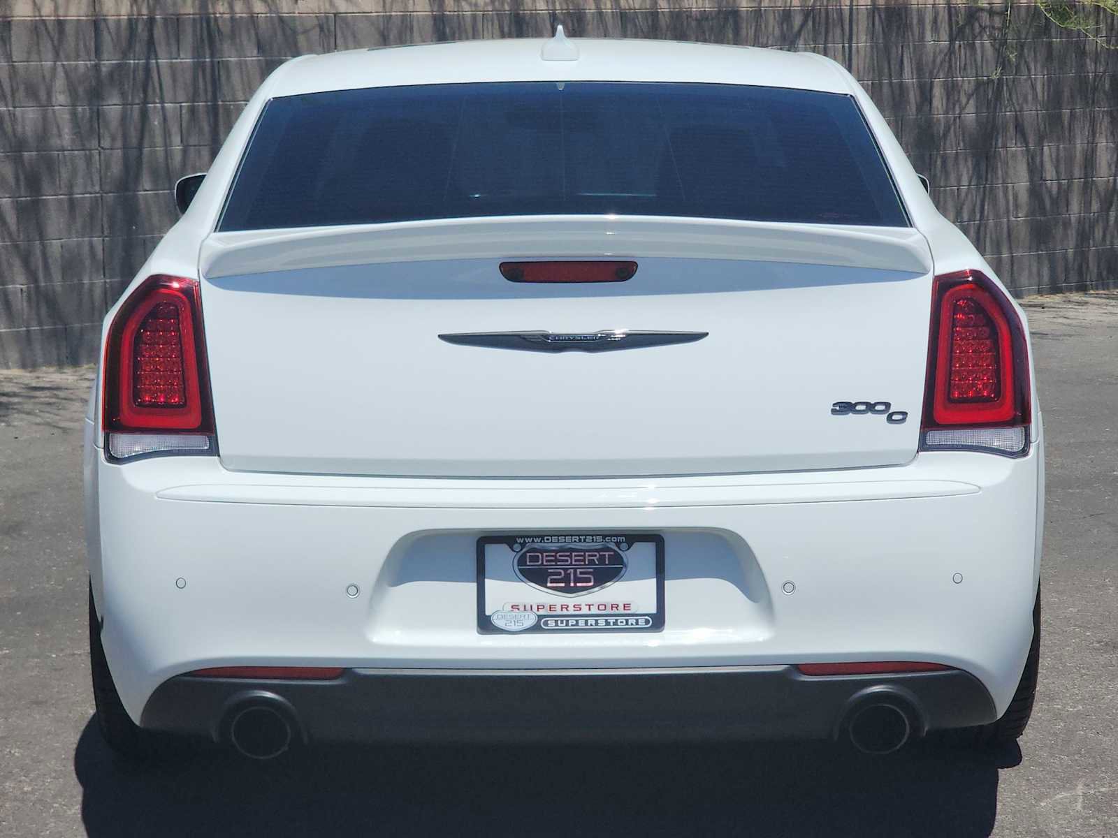 Used 2023 Chrysler 300 C RWD image 7