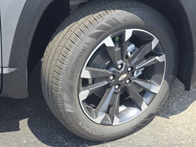 New 2026 Chevrolet Equinox RS w/ Convenience Package III FWD image 10