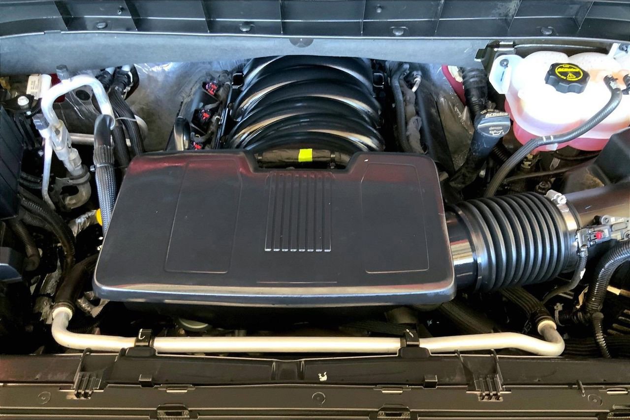 Used 2024 GMC Sierra 1500 AT4X image 32