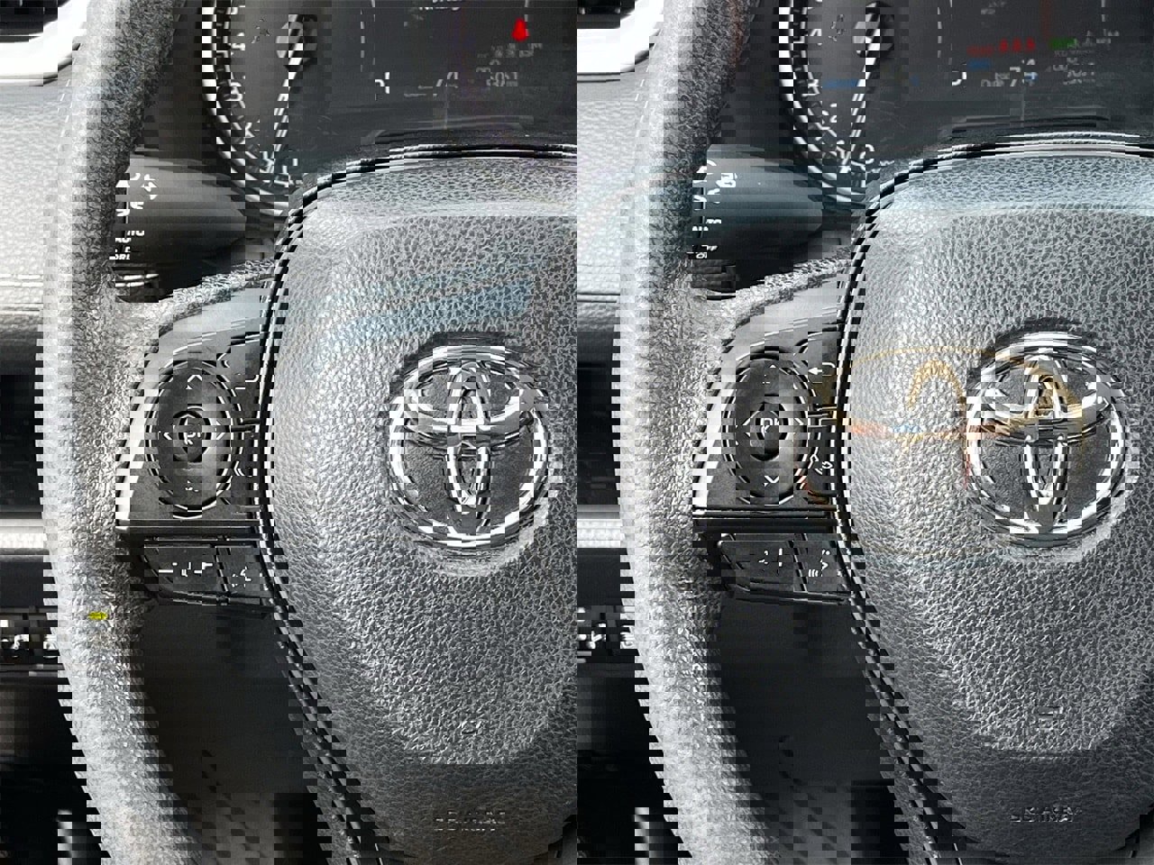 Used 2024 Toyota RAV4 XLE image 12