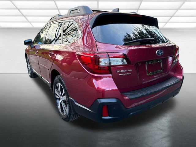 Used 2018 Subaru Outback 2.5i Limited image 3