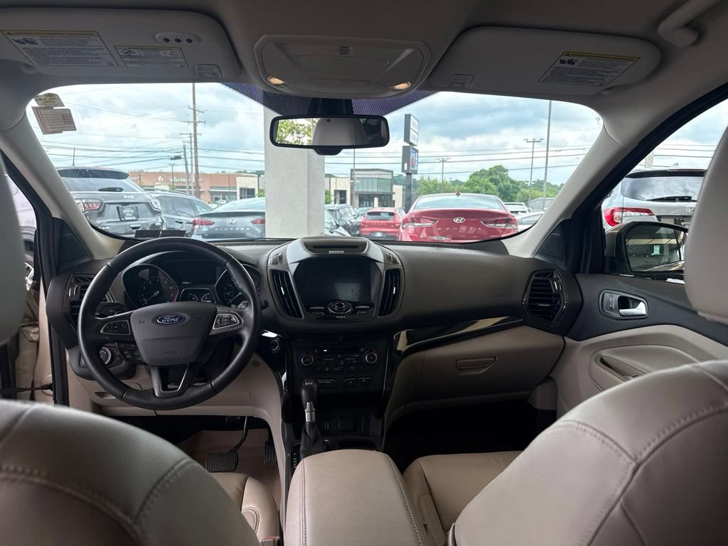 Used 2017 Ford Escape Titanium AWD/4WD image 15
