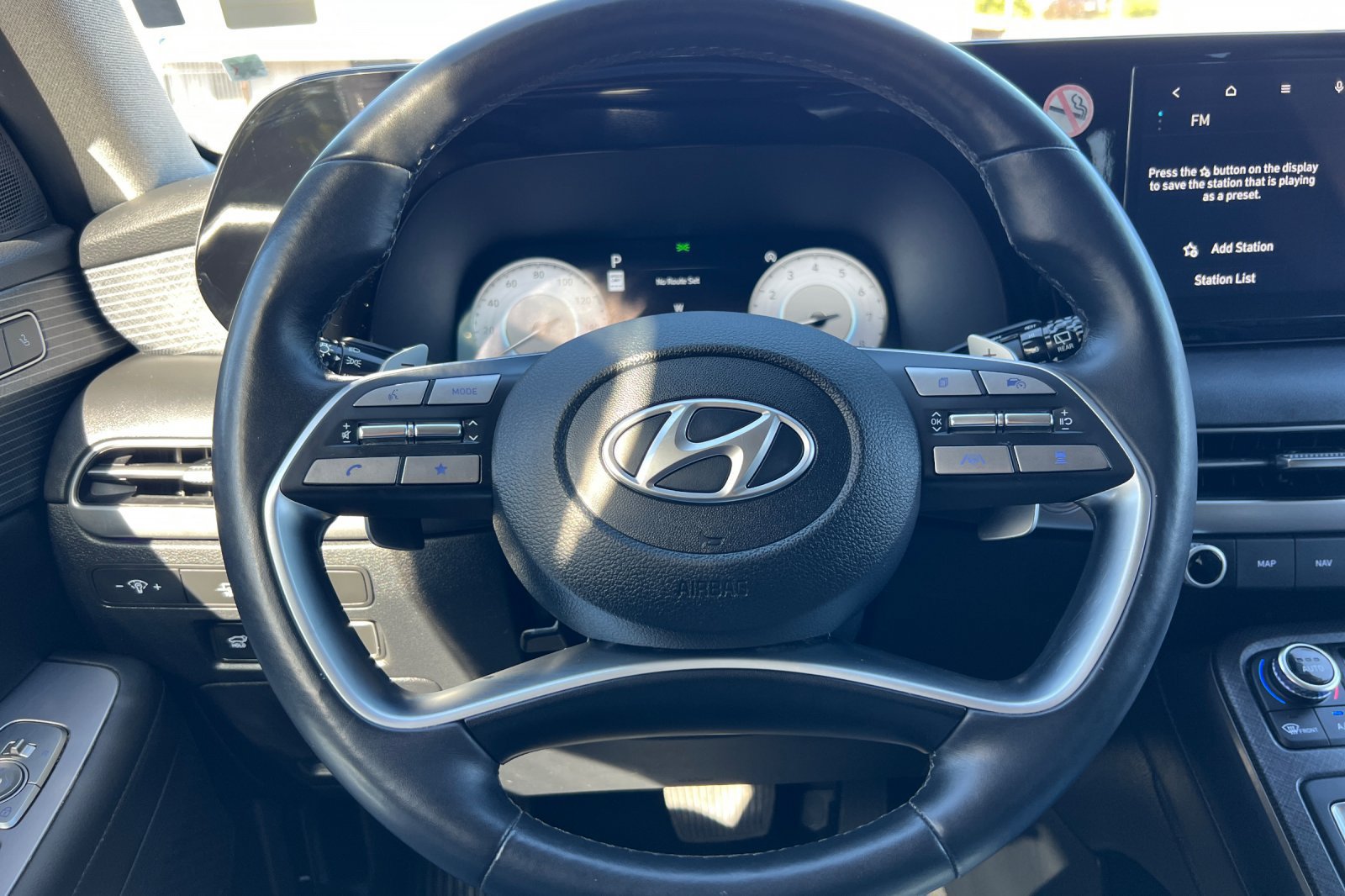 Used 2024 Hyundai Palisade Limited AWD/4WD image 25